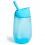 Το Simple Straw cup έχει ένα ξεχωριστό καλαμάκι, που ανοίγει για εύκολο και σχολαστικό καθαρισμό και μετά κουμπώνει εύκολα στο καπάκι, για να μη λερώνεται όσο είστε στην βόλτα. Η μονόδρομη βαλβίδα θα σας γλυτώσει από διαρροές (απλά βεβαιωθείτε πως την εν