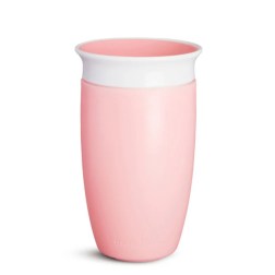 Πιείτε από όλη την περίμετρο 360°, χωρίς να στάζει από πουθενά. Το καπάκι κλείνει αυτόματα, μόλις το παιδί σταματήσει να πίνει - ιδανικό για χρήση καθ&#39; οδόν.